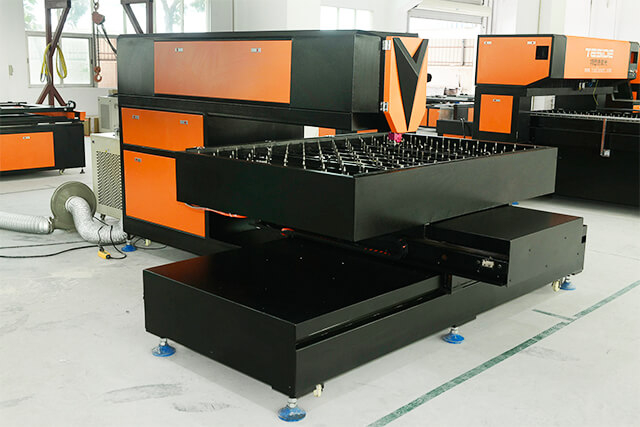 New Model 800Watt Die Board Laser Cutting Machine for Plywood Cutting for Die Making 